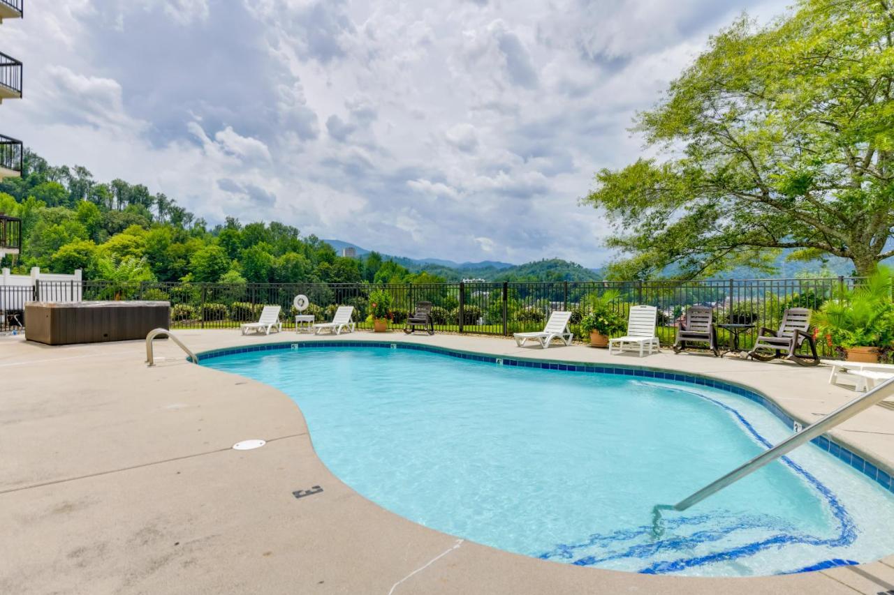 Dtwn Gatlinburg Studio Pool Access! Exteriör bild